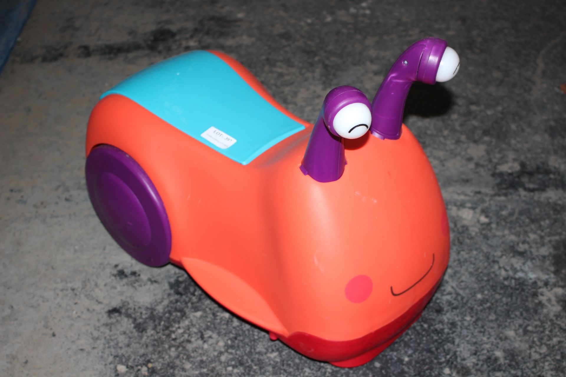 UNBOXED SIT N RIDE SNAIL (IMAGE DEPICTS STOCK)Condition ReportAppraisal Available on Request- All