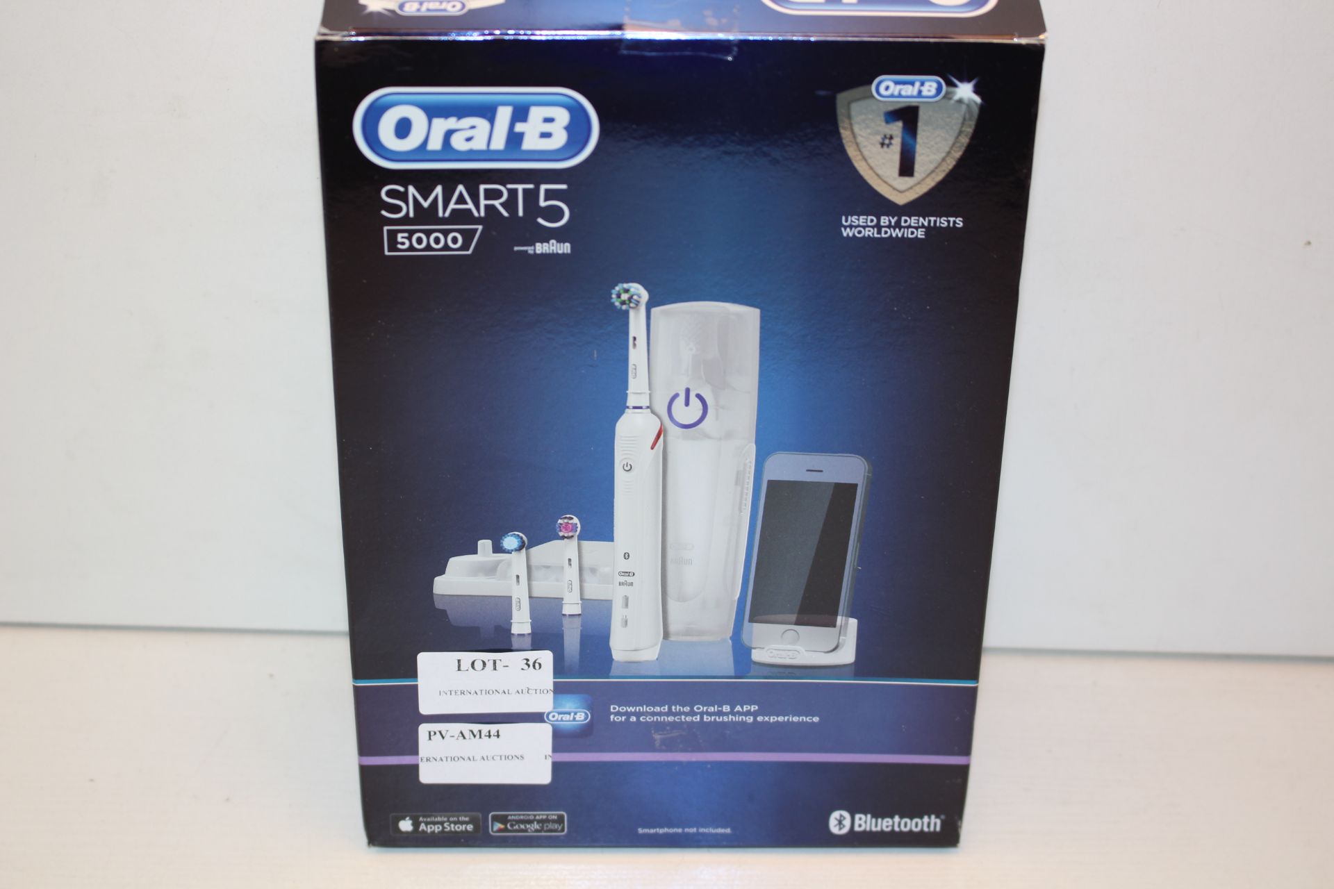 BOXED ORAL B SMART 5 POWERED BY BRAUN 5000 TOOTHBRUSH RRP £85.00Condition ReportAppraisal