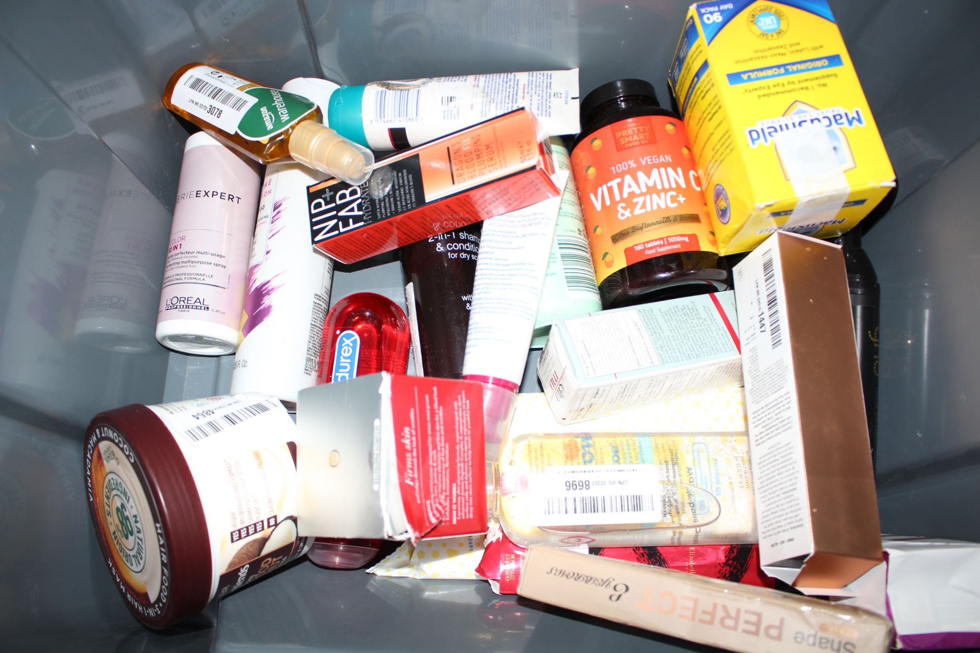 LARGE AMOUNT ASSORTED ITEMS (IMAGE DEPICTS STOCK/GREY BOX NOT INCLUDED)Condition ReportAppraisal