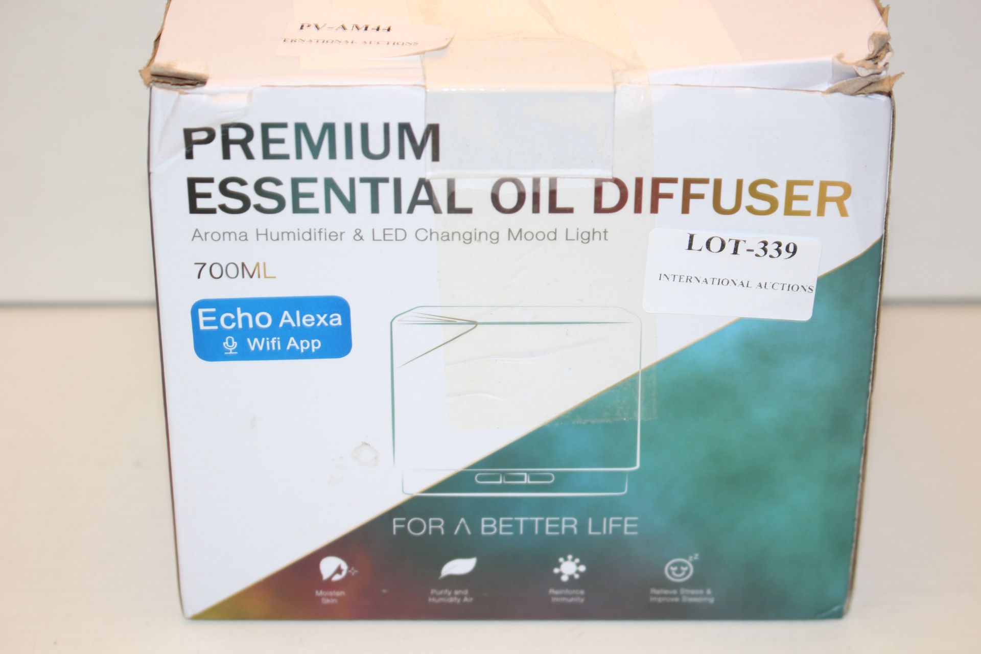 BOXED PREMIUM ESSENTIAL OIL DIFFUSER AROMA HUMIDIFIER & LED CHANGING MOOD LIGHT 700ML RRP £36.