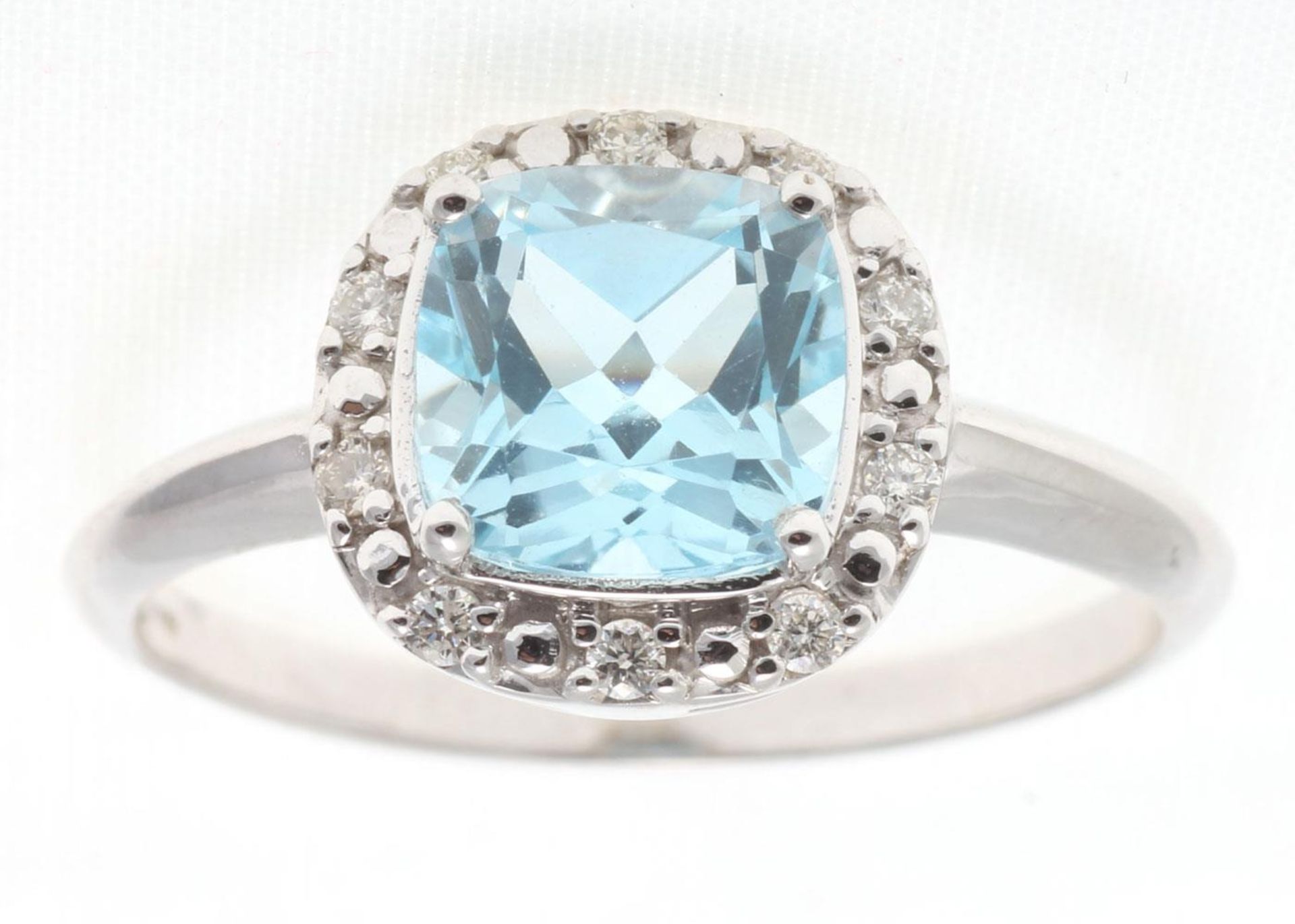 9ct White Gold Diamond And Blue Topaz Ring 0.10 Carats - Valued by GIE £1,920.00 - 9ct White Gold - Image 6 of 9