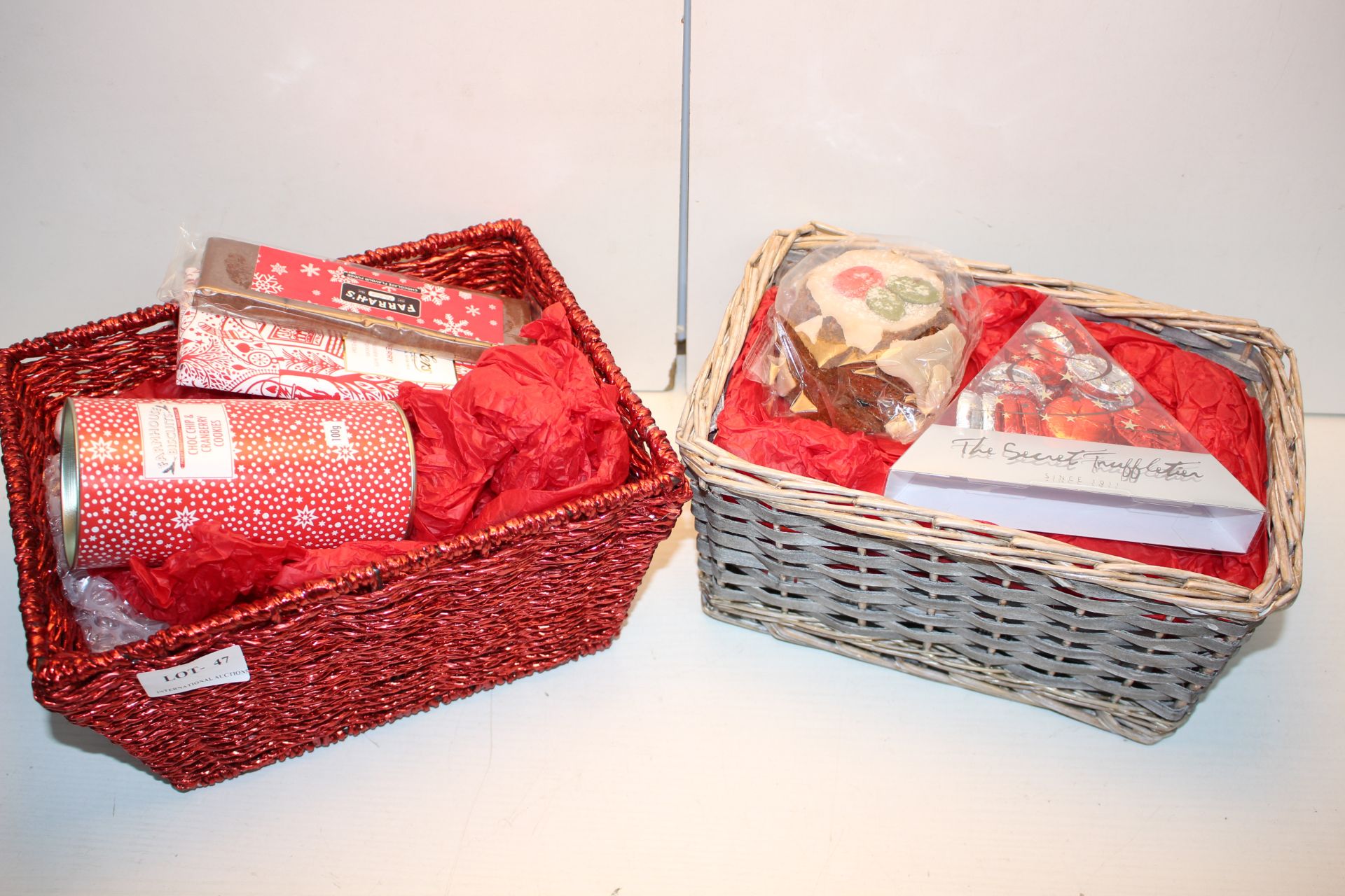 2X BOXED ASSORTED FOOD GIFT SETS COMBINED RRP £35.00 (BBE DATES MAY VARY)Condition ReportAppraisal
