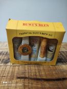BURTS BEEDS ESSENTIALS KIT RRP £15.99Condition ReportAppraisal Available on Request- All Items are