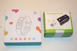 2X BOXED ITEMS TO INCLUDE SMART WATCH & PULSE OXIMETER 9IMAGE DEPICTS STOCK)Condition