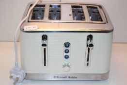 UNBOXED RUSSELL HOBBS 4 SLICE TOASTER RRP £34.99Condition ReportAppraisal Available on Request-