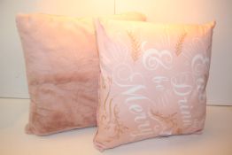 2X UNBOXED ASSORTED CUSHIONS Condition ReportAppraisal Available on Request- All Items are