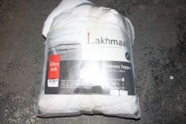 BAGGED LAKHMAALI MATTRESS TOPPER DOUBLE 137 X 190 CM Condition ReportAppraisal Available on Request-