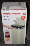 BOXED MORPHY RICHARDS CHROMA 50 LITRE SENSOR BIN RRP £59.99Condition ReportAppraisal Available on