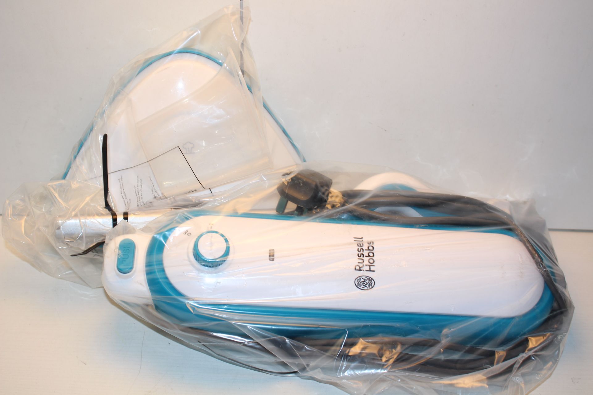 UNBOXED RUSSELL HOBBS STEAM & CLEAN STEAM MOP RRP £49.99Condition ReportAppraisal Available on