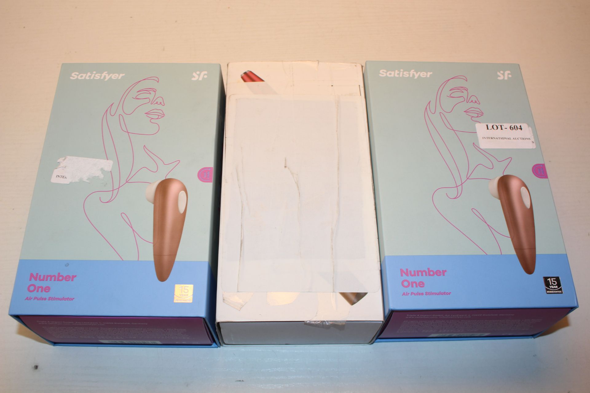 3X BOXED ASSORTED ITEMS TO INCLUDE SF NUMBER ONE SATISFYER AIR PULSE STIMULATOR & OTHER (IMAGE