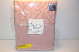 BAGGED SIENNA HOME COLLECTION SATIN PINTUCK PANEL DUVET SET DOUBLE RRP £48.99Condition