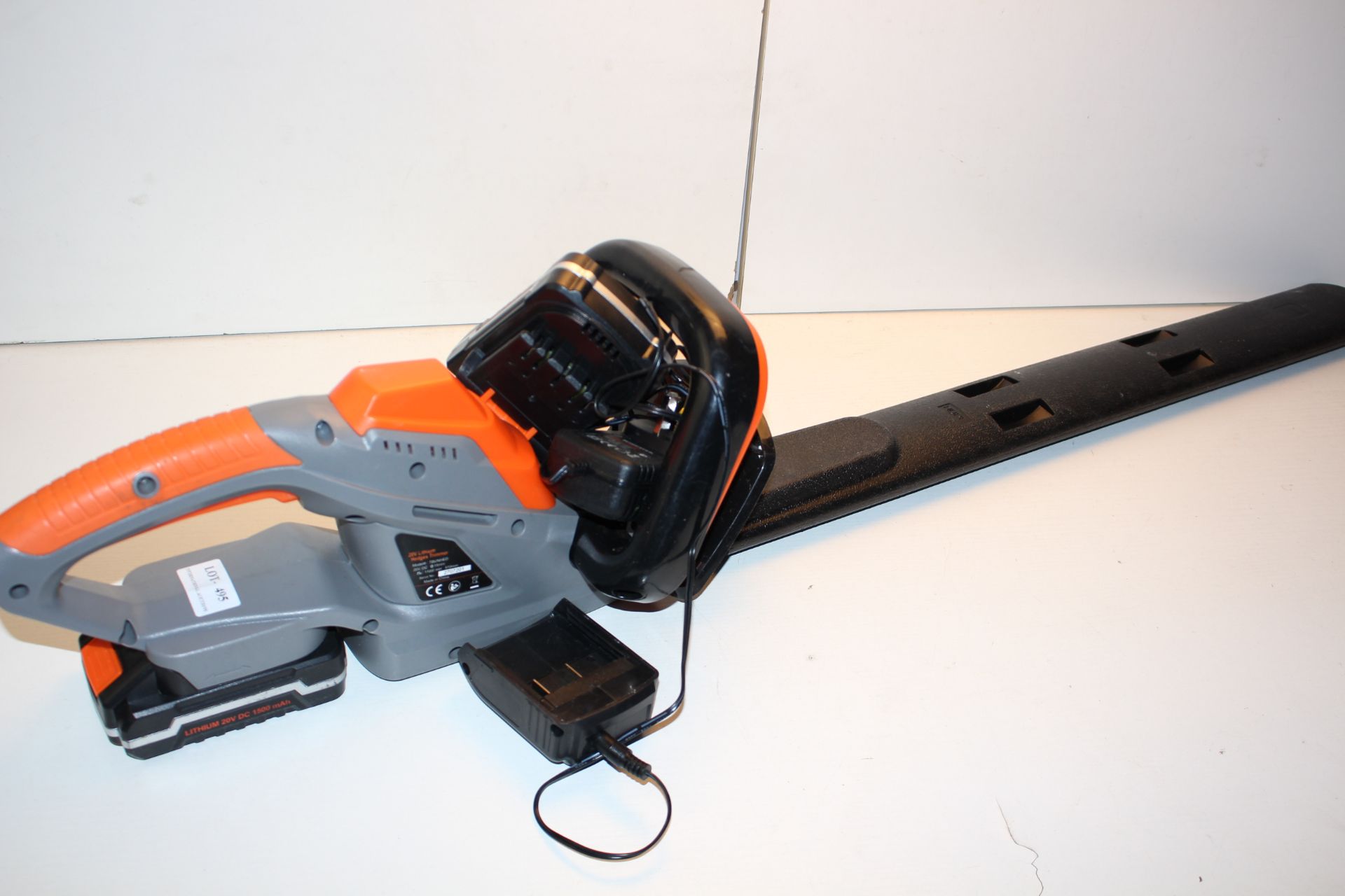 UNBOXED TERRATEK 20V LITHIUM HEDGES TRIMMER MODEL: TBUNHED RRP £89.99Condition ReportAppraisal