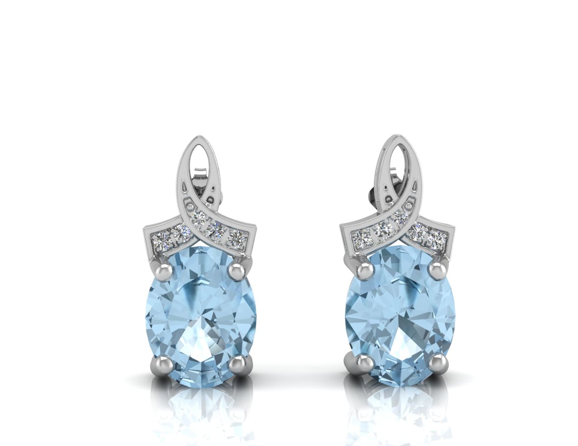 9ct White Gold Diamond And Blue Topaz Earring 0.03 Carats - Valued by GIE £1,140.00 - 9ct White Gold - Image 3 of 4