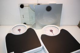 5X ASSORTED UNBOXED BATHROOM SCALES BY SALTER & OTHER Condition ReportAppraisal Available on