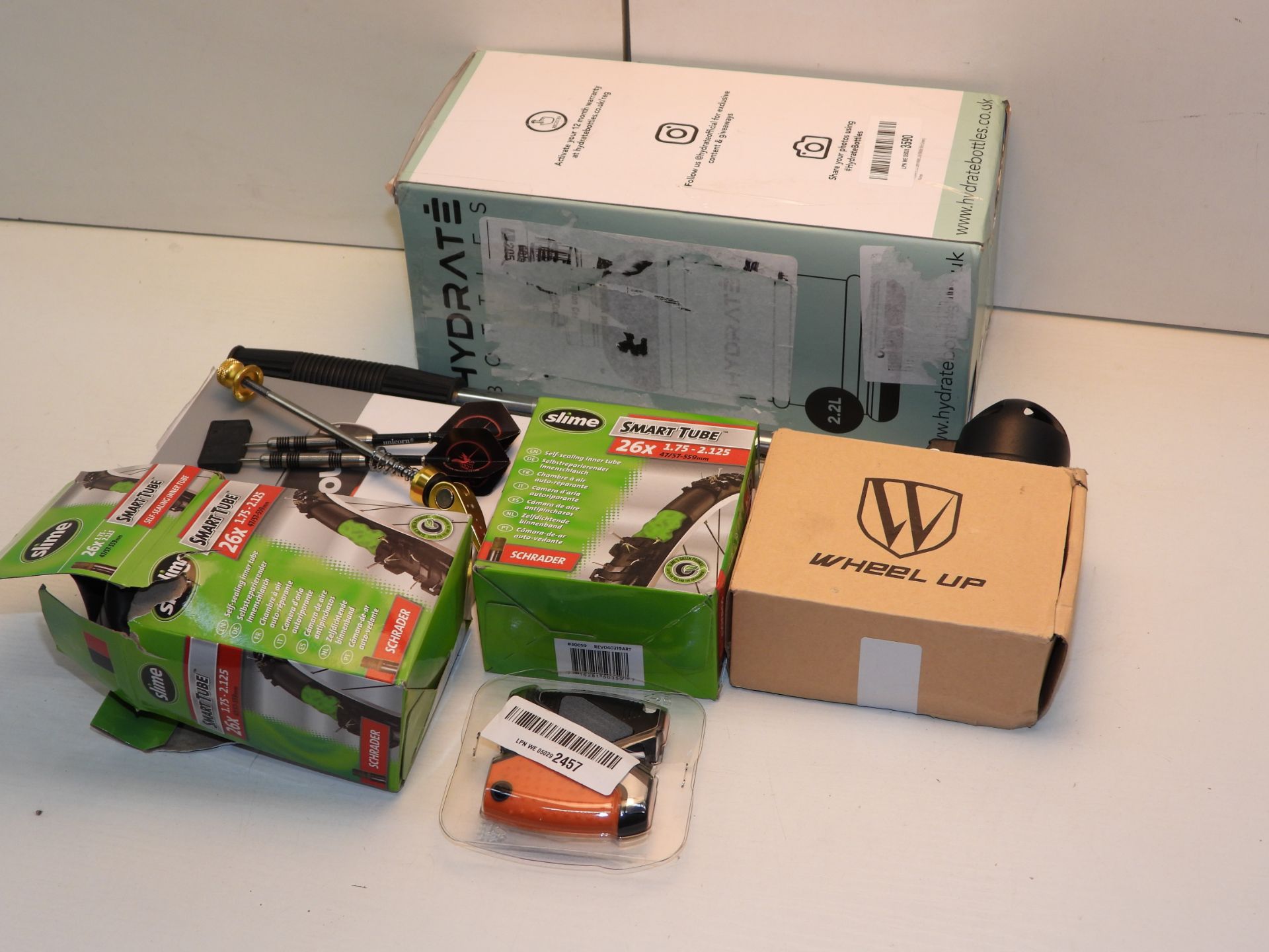 8X ASSORTED BOXED/UNBOXED ITEMS (IMAGE DEPICTS STOCK)Condition ReportAppraisal Available on Request-
