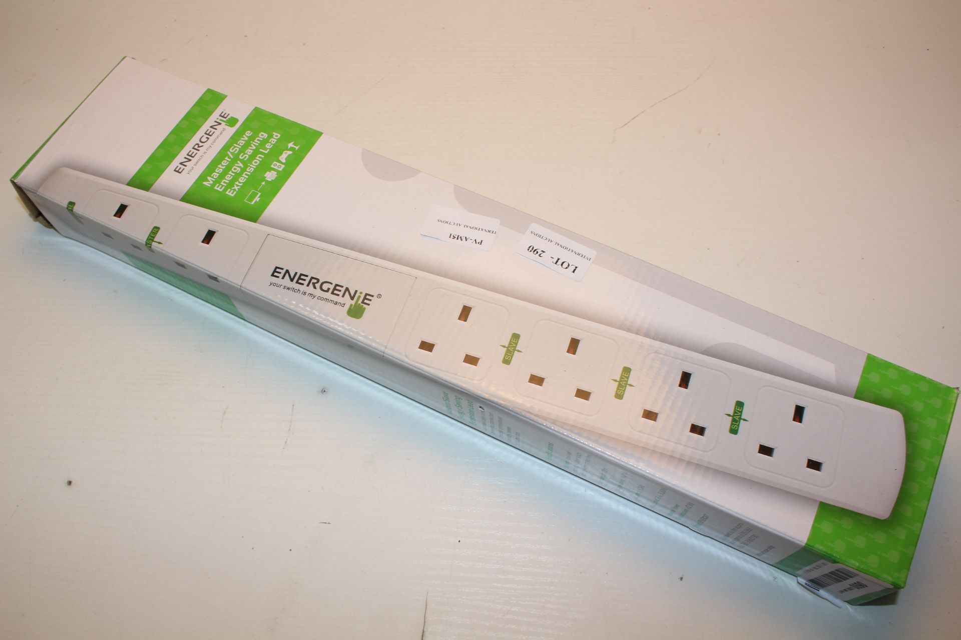 BOXED ENERGENIE MASTER SLAVE EXTENSION SOCKET Condition ReportAppraisal Available on Request- All