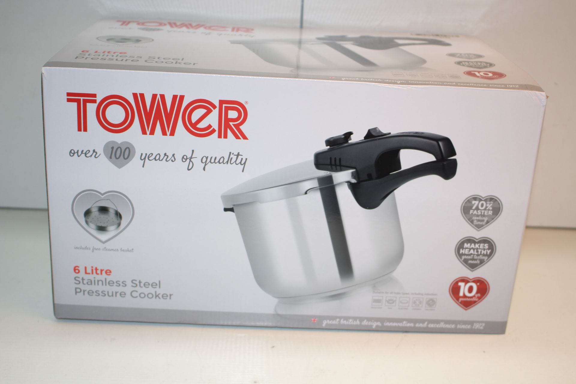BOXED TOWER 6LITRE STAINLESS STEEL PRESSURE COOKER RRP £49.89Condition ReportAppraisal Available