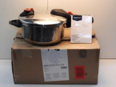 BOXED AMAZON BASICS STAINLESS STEEL PRESSURE COOKER Condition ReportAppraisal Available on