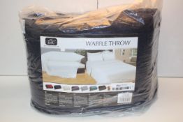 BAGGED ELITE HOME COLLECTION WAFFLE THROW 254 X 380 CM Condition ReportAppraisal Available on
