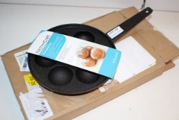BOXED KITCHENCRAFT PANCAKE PAN Condition ReportAppraisal Available on Request- All Items are