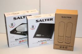 3X ASSORTED BOXED SALTER ITEMS COMBINED RRP £72.00Condition ReportAppraisal Available on Request-