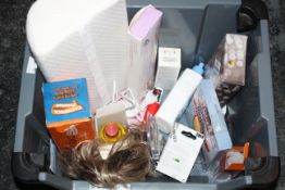 LARGE AMOUNT ASSORTED ITEMS (IMAGE DEPICTS STOCK/GREY BOX NOT INCLUDED)Condition ReportAppraisal