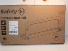 BOXED SAFETY 1ST PORTABLE BED RAIL 1.06MCondition ReportAppraisal Available on Request- All Items