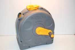 HOZELOCK LARGE WALL MOUNTED HOSE PIPE SYSTEM RRP £60.00Condition ReportAppraisal Available on