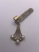 9ct Gold Pearl Pendant 1.3g