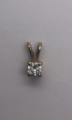 0.33 carat Solitaire Diamond Pendant set in 9 carat Yellow Gold 0.6g