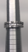 18 carat White Gold Diamond Ring