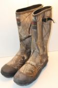 UNBOXED CAMO WELLINGTON BOOTS UK SIZE 11Condition ReportAppraisal Available on Request- All Items