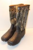 UNBOXED CAMO WELLINGTON BOOTS UK SIZE 12Condition ReportAppraisal Available on Request- All Items