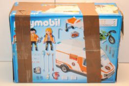 BOXED PLAYMOBIL CITY LIFE 7004 RRP £36.00Condition ReportAppraisal Available on Request- All Items