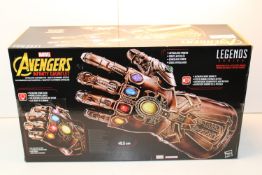 BOXED MARVEL AVENGERS LEGENDS SERIES INFINITY GAUNTLET ARTICULATED ELECTRONIC FIST RRP £103.