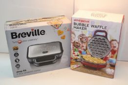 2X BOXED ITEMS TO INCLUDE BREVILLE DEEP FILL SANDWICH TOASTER & GLOBAL GIZMOS BUBBLE WAFFLE MAKER