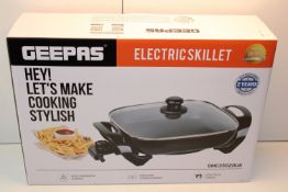 BOXED GEEPAS ELECTRIC SKILLET MODEL: GMC35020UK RRP £29.99Condition ReportAppraisal Available on