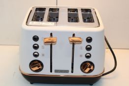 UNBOXED MORPHY RICHARDS 4 SLICE TOASTER Condition ReportAppraisal Available on Request- All Items