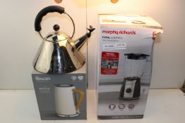 3X ASSORTED BOXED/UNBOXED ITEMS TO INCLUDE MORPHY RICHARDS TOTAL CONTROL GLASS TABLE BLENDER,