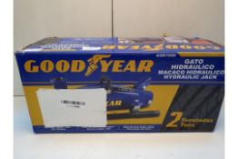 BOXED GOODYEAR HYDRAULIC JACK RRP £38.99Condition ReportAppraisal Available on Request- All Items