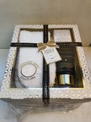 X 3 BAYLIS & HARDING GIFT SETSCondition ReportAppraisal Available on Request- All Items are