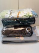 X 4 BAGGED LINEN ITEMS Condition ReportAppraisal Available on Request- All Items are Unchecked/