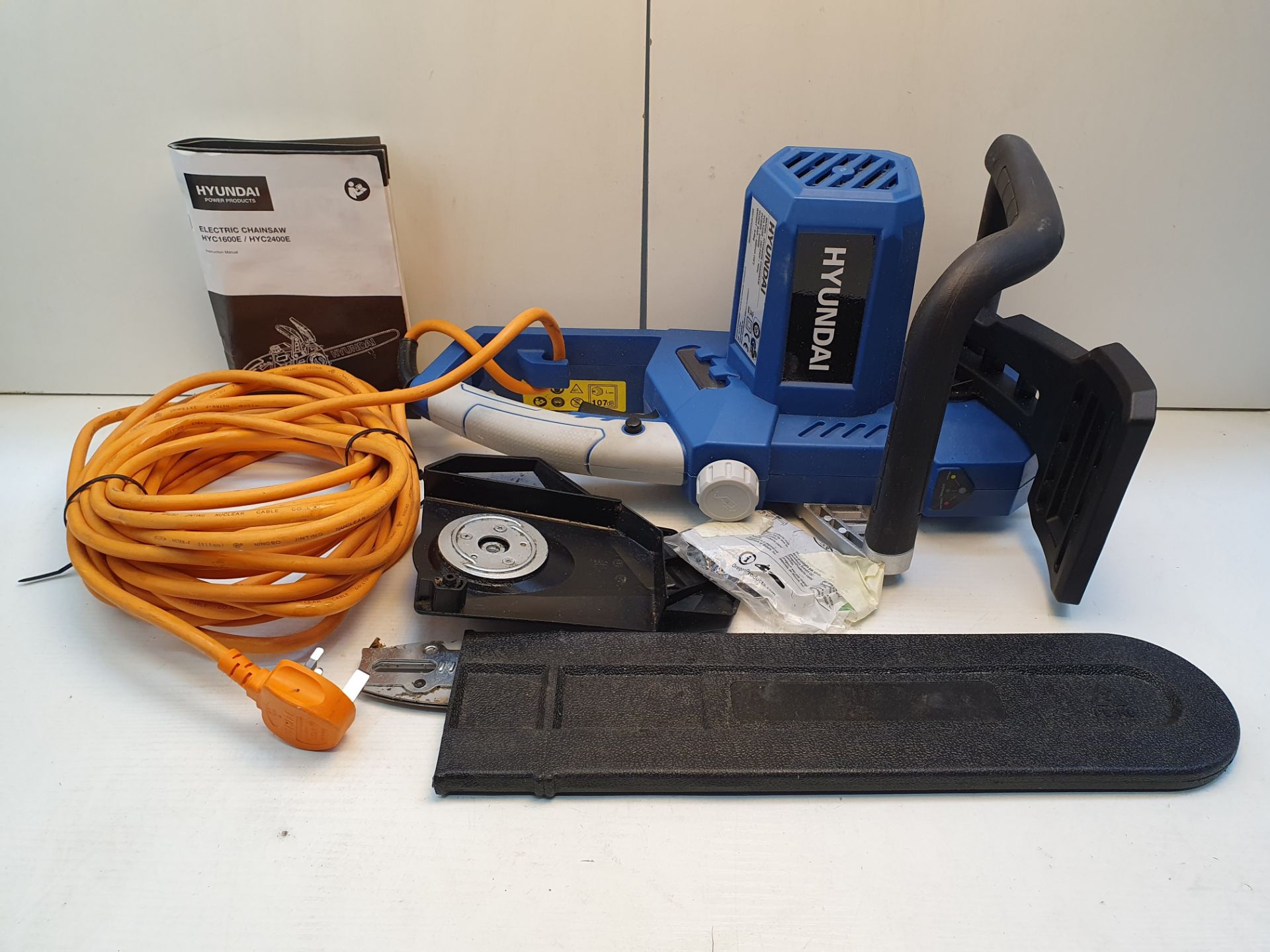 UNBOXED HYUNDAI HEDGETRIMMER RRP £139.99Condition ReportAppraisal Available on Request- All Items