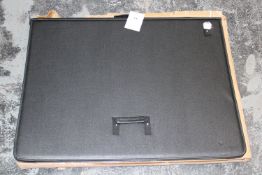 ART ZIP FOLDER LARGE Condition ReportAppraisal Available on Request- All Items are Unchecked/