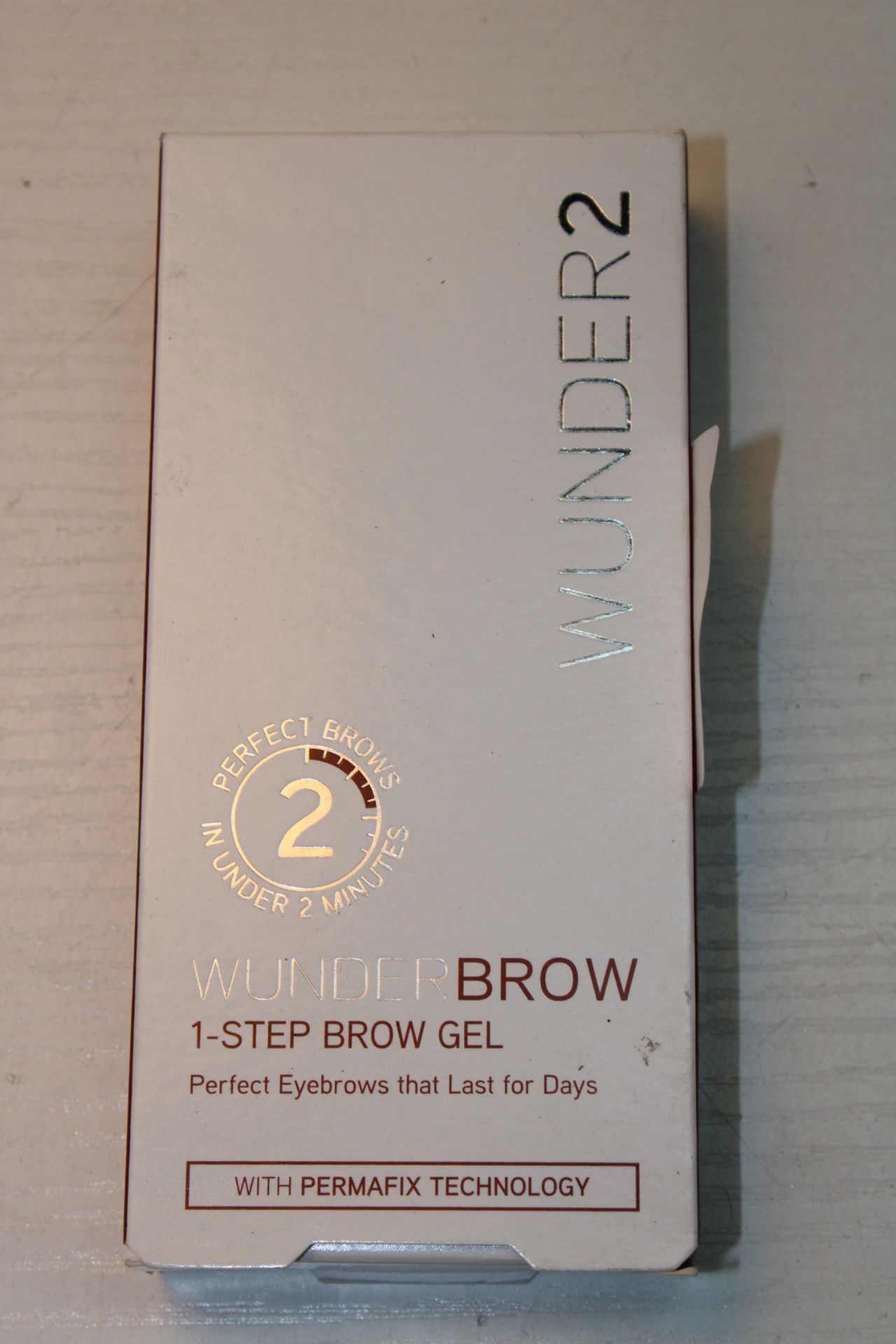 BOXED WUNDER2 WUNDERBROW 1-STEP BROW GEL "PERFECT EYEBROWS THAT LAST FOR DAYS" RRP £14.99Condition