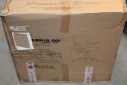 BOXED YULUKIA GAS LIFT SWIVEL OFFICE CHAIR Condition ReportAppraisal Available on Request- All Items