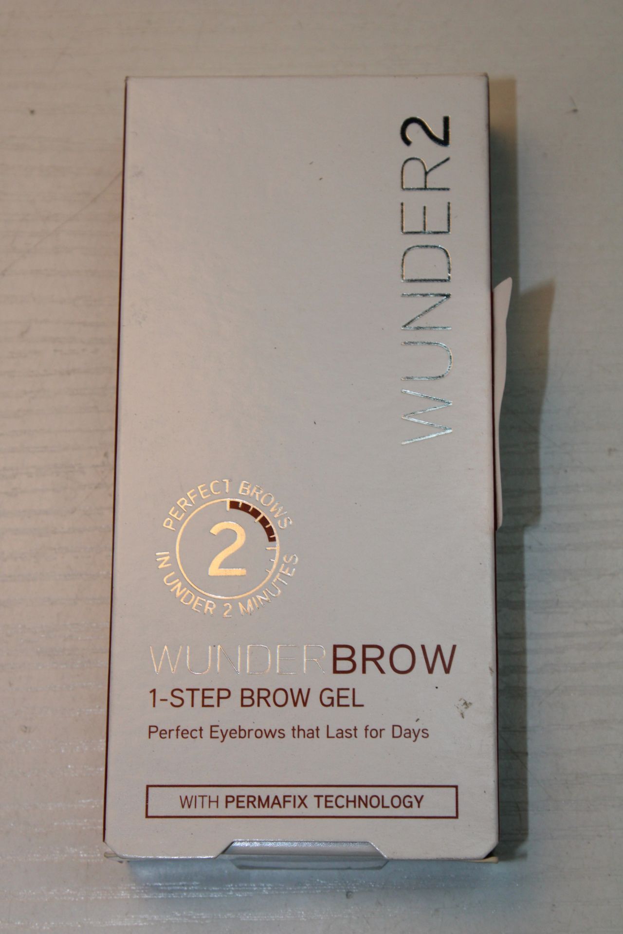 BOXED WUNDER2 WUNDERBROW 1-STEP BROW GEL "PERFECT EYEBROWS THAT LAST FOR DAYS" RRP £14.99Condition