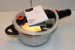 UNBOXED AMAZON BASICS PRESSURE COOKER (IMAGE DEOICTS STOCK)Condition ReportAppraisal Available on