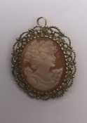 6.2g Gold Cameo Brooch / Pendant - Hallmark unclear to read