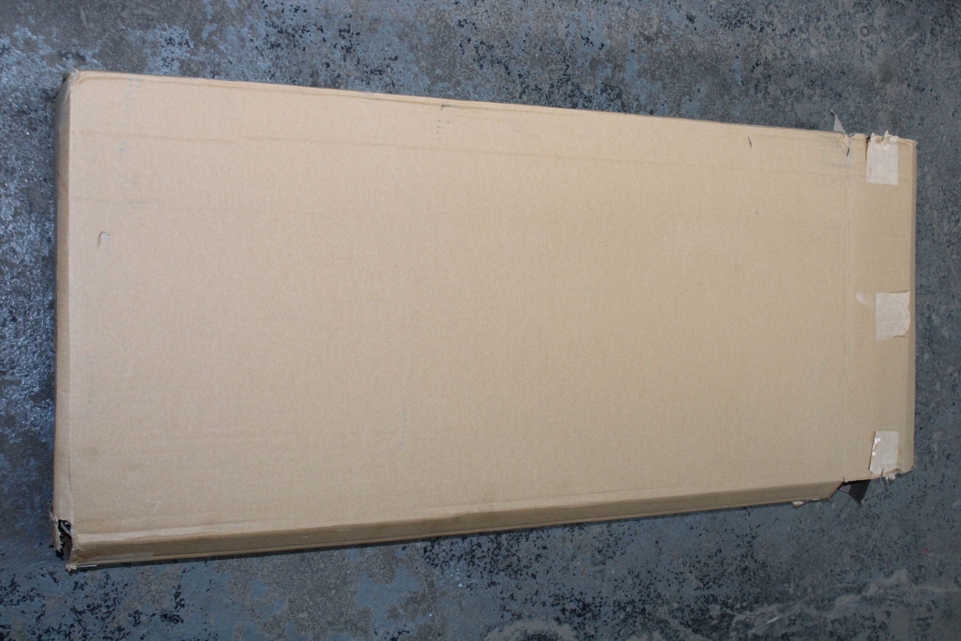 BOXED LARGE ELECTRIC CONVECTOR HEATER Condition ReportAppraisal Available on Request- All Items